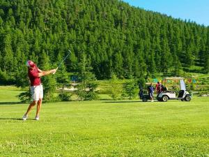 Studio cosy avec grande terrasse, animaux admis, aux pieds des pistes - FR-1-445-142