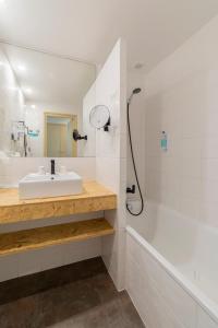 Hotels Cit'Hotel Imperial : photos des chambres