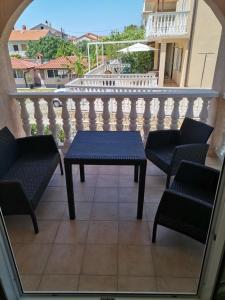 Room in Lopar with Balcony, WIFI 4620-96 