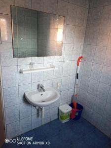 Room in Lopar with Balcony, WIFI 4620-96