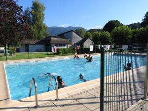 Campings Camping Le Saillet : photos des chambres