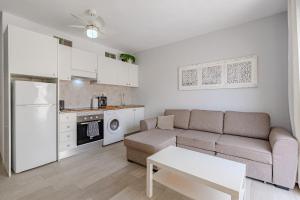 Lovely 1 Bed Apartment In Costa Adeje K101