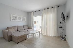 Lovely 1 Bed Apartment In Costa Adeje K101
