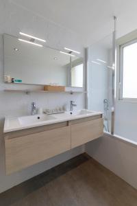 Hotels Cit'Hotel Imperial : photos des chambres