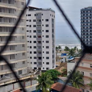 Apto 3 dormitórios 150 da praia