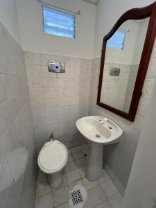 Casa a dos cuadras de la laguna