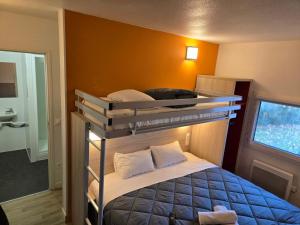Hotels Premiere Classe Lyon Beynost : photos des chambres