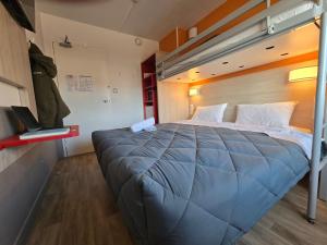 Hotels Premiere Classe Lyon Beynost : photos des chambres