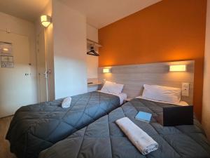 Hotels Premiere Classe Lyon Beynost : photos des chambres