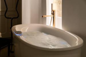 Pedra Bianca Luxury Rooms img40