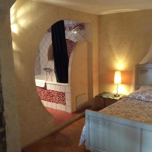 Maisons de vacances Gites Climatises Piscine Chauffee La Balancelle : photos des chambres