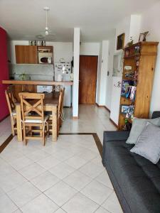 Departamento Centrico con terraza propia