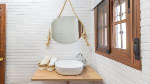 Casa Barrera El Gastor by Ruralidays