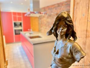 La maison de Maître - Grand Jardin, Face à la Meuse