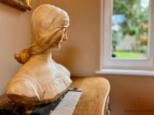 La maison de Maître - Grand Jardin, Face à la Meuse