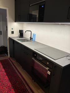 Very nice cottage by the lake. Lursjön!