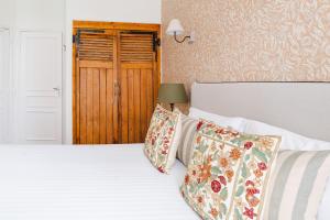 Hotels Hotel Edouard VII : photos des chambres