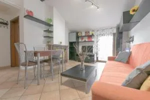 QUEEN HOME FUNO Centergross - Altedo