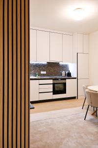 Refined Kolonaki Stay ,Private Patio & Stylish Comfort