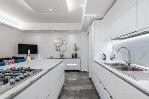 Luxury Penthouse Sea View with terrace