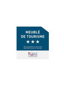 Maisons de vacances Ravissante longere avec grand jardin et cheminee : photos des chambres