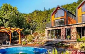 Amazing Home In Zawory With Sauna - Zawory