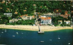 瑟普莱斯别墅 - 阿卡雄