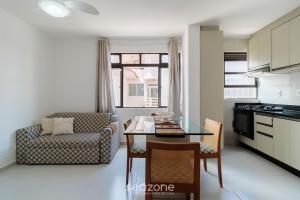 Apto lindo a 350m da Praia de Canasvieiras ACE0201