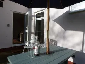 8 Manorcombe Bungalows - Sydenham Damerel