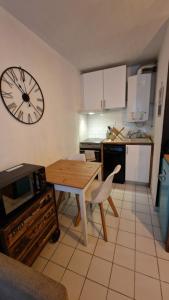 Appartements Cosy appartement Beaux-Art a 5min du Corum : photos des chambres