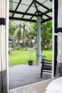 Bird Land Villa