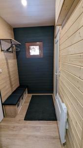 Appartements Appartement 3 etoiles, meuble, 45m2, station, fibre, Netflix, Disney plus, garage : photos des chambres