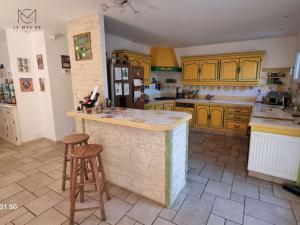 B&B / Chambres d'hotes Mas de la Cigaline Gite & chambres d'hotes Var : photos des chambres