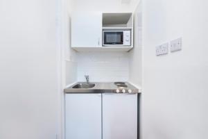 Modern Cosy Serviced Apartments Walk to Angel Station, 02 Academy Islington, Kings Cross Station
