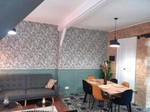 Appartements Chateauroux L’O'thentik' Duplex 7 pers : Appartement 3 Chambres