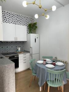 Terraza de ciudad, Familly Home