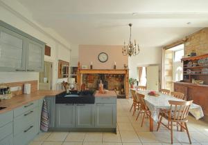Moulin Du Martinet - historic mill with private pool and within walking distance to nearest village