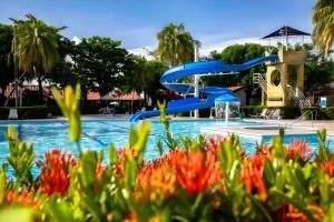 Hotel Los Puentes Comfacundi - Espinal