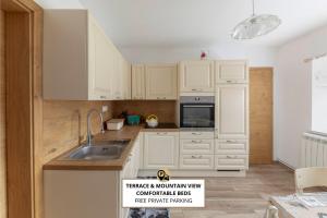 Počitniška Hiša Pr Martinovih - 4hvězdičkové hotely ve městě Postojna