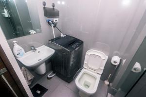 Air residence Snuggle in Style 1 BR condo Makati swim gym park surf 300 Mb