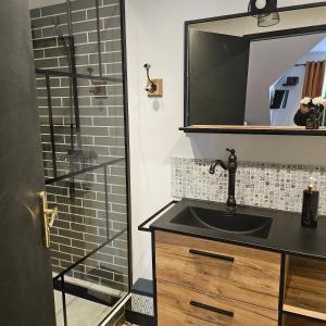 Appartements GITE L-industriel, appartement prive en Duplex, a 10 minutes des plages : photos des chambres