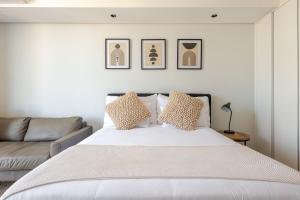 Cozy Stay at The Ellipse Waterfall