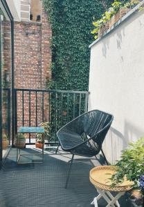 Warm, spacious city stay