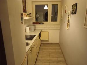 Cosy place with air conditioning, close to the Saturn Thermal Pools and the airport