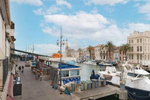 AS21755 - Grand P3 Vue Canal au cœur du Centre-Ville à 20m de la plage