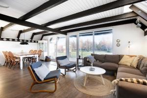 Nice Holiday Home Close To Ebeltoft And Just Minutes From The Water