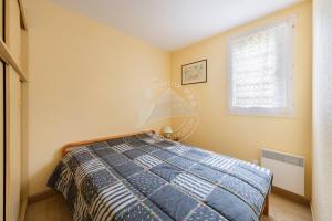 AS21600 - P2 Cabine à 200m de la plage avec parking privatif