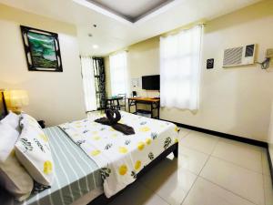 B&J Guesthouse and Tours