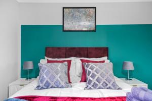 Detached 6 Bedroom Cambridgeshire Abode - Pets