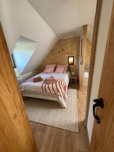 Maisons de vacances Le corps de Ferme et la Grange a Chassagne : photos des chambres